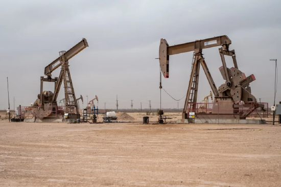 原油库存下降暗示市场趋紧，原油抹去跌幅